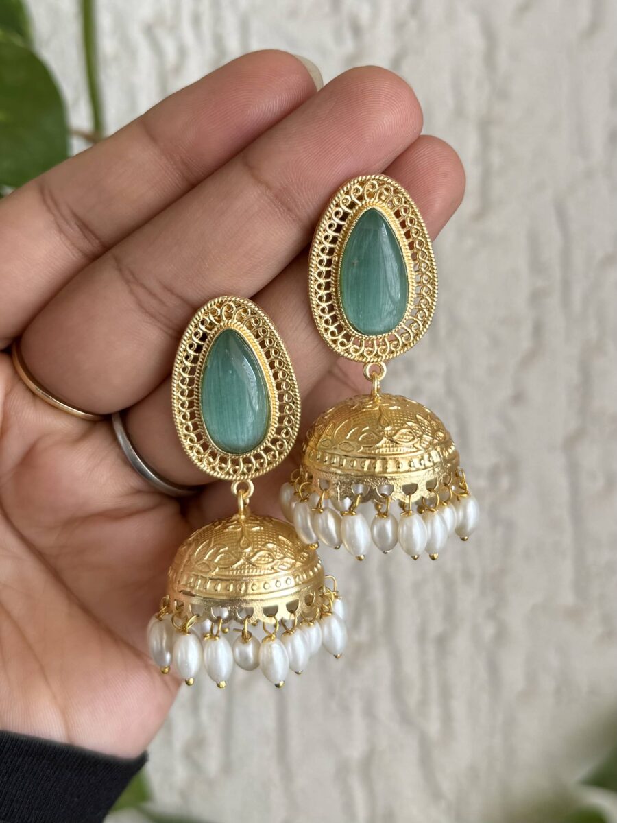 Soorat earrings mint
