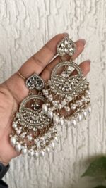 Aashvi Earrings